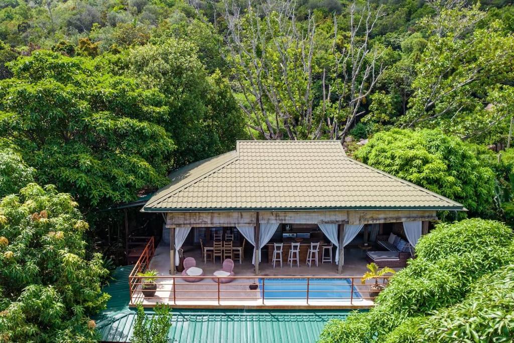 La Pointe Beach Huts Baie Sainte Anne Exterior foto